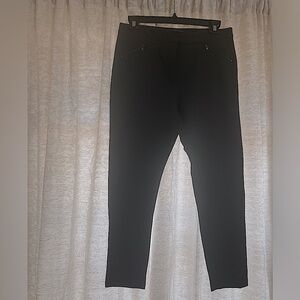 Adrianna Papell  Charcoal Gray Trouser Pants